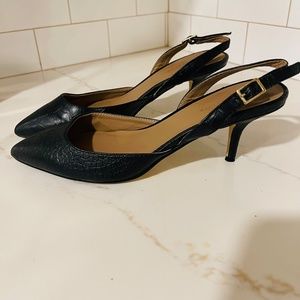 ANN TAYLOR Black Sling Back Kitten Heel Croc Print Size 7.5